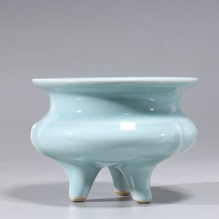 Japanese Porcelain Tripod Sensor