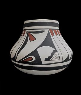 Native American Ceramic Pottery Signed R Galvan
