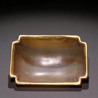 An Agate with Gilt Silver Rims Cup