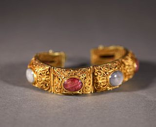 A Gold with Precious Stones Inlay Bracelet