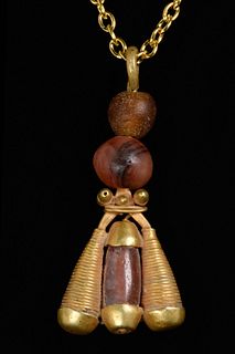 GREEK GOLD AND CARNELIAN FLY PENDANT