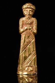 WESTERN ASIATIC, HOLY LAND GOLD PRIEST STATUETTE