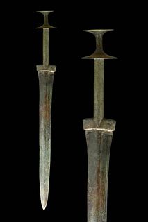 ANCIENT WESTERN ASIATIC/AEGEAN BRONZE SWORD