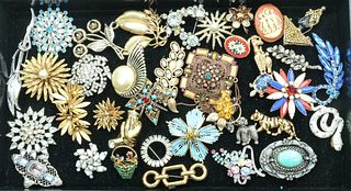 Fashion Jewelry Brooch Pin Lot