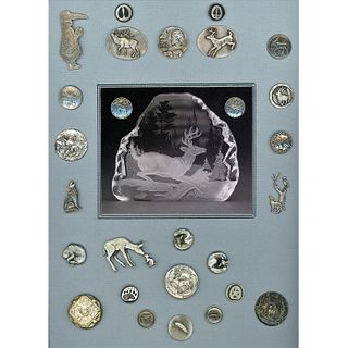 CARD OF ASSORTED WHITE METAL ANIMAL BUTTONS