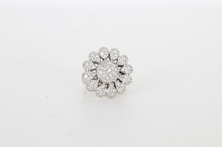 18K White Gold & Diamond Flower Ring