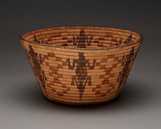 A Pima pictorial basket