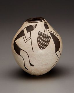 A Lucy Lewis Acoma pottery vase