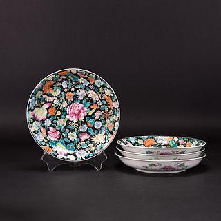 A GROUP OF 4 CHINESE FAMILLE NOIR DISHES, QIANLONG MARK 