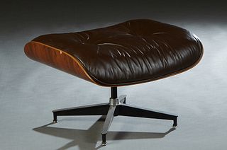 Herman Miller Charles Eames Mid-Century Modern Ottoman, in brown leather on a chrome support with four legs, H.- 17 in., W.- 26 in., D.- 20 in.
