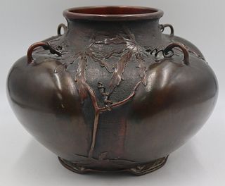Fine Quality Meji Bronze Sculpted Vase.
