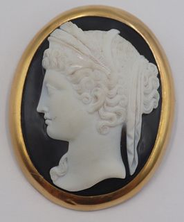 JEWELRY. 18kt Gold and Agate Carved Cameo Brooch.