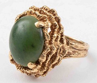 Vintage 14K Yellow Gold Jade Ring