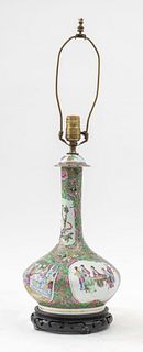 Chinese Rose Medallion Porcelain Bottle Vase Lamp