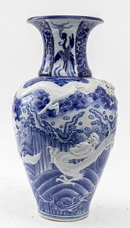 Chinese Blue and White Haitangzu Porcelain Vase