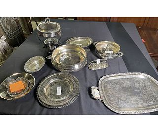 MIXED LOT OF TWELVE SILVER PLATED SERVING PIECES