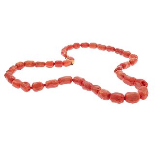 Coral, 18k Yellow Gold Necklace
