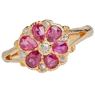 RUBY AND DIAMOND FLORAL CLUSTER RING