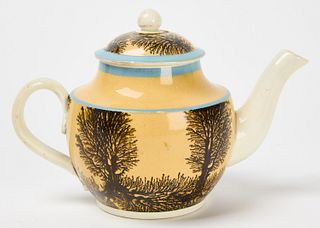 Mocha Seaweed Pattern Tea Pot