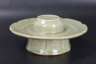 A Korean Celadon Glazed Cupstand