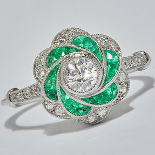 ART-DECO STYLE EMERALD AND DIAMOND CLUSTER RING