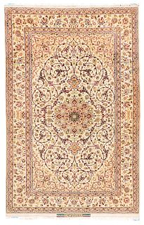  Fine Persian Isfahan Rug, 4’10’’ x 7’9’’