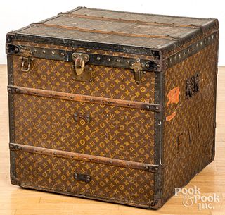Early Louis Vuitton trunk, #174049