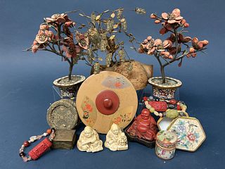 Chinese and Japanese Decorative Accessories