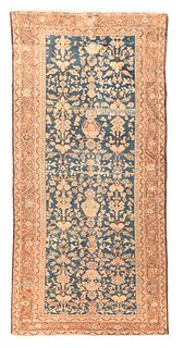 Antique Mahal Sultanabad Rug, 4’2’’ x 9’4’’