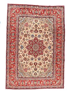Fine Vintage Isfahan Rug, 9’7’’ x 14’1’’