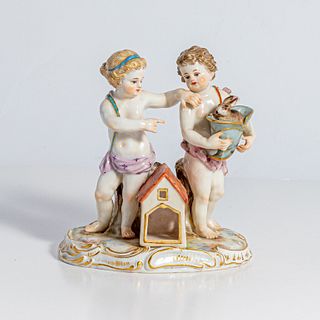 Antique Meissen Porcelain Putti Group w Rabbit H37