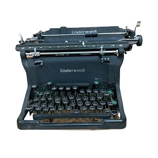 Antique Underwood Black Typewriter