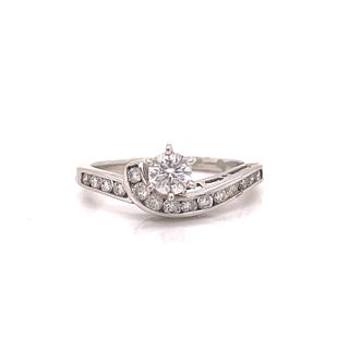 14k Engagement Diamond Ring