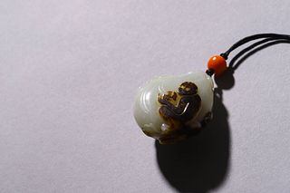 Qing Dynasty: A Carved JadePendant