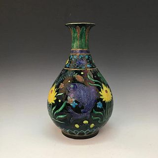 Chinese Fa Hua Ci Bottle Vase