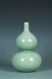 Qing Qianlong: A Double Gourd Porcelain Vase