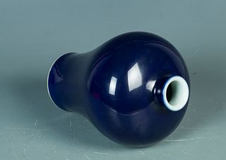 Qing: A sapphire-blue Color Porcelain Meiping Vase