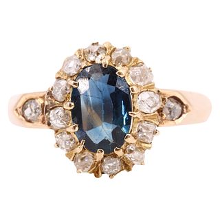 Sapphire, Diamonds & 18k Gold Ring