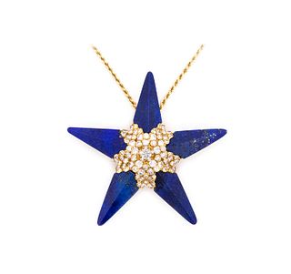 French 18k Gold Star pendant-brooch with 4.62 cts in Diamonds & lapis lazuli