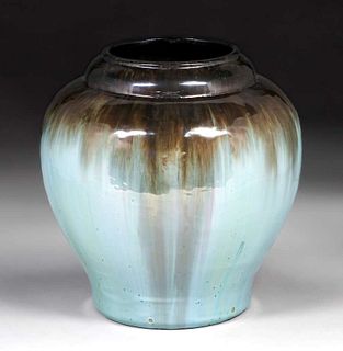 Large Fulper Pottery Bulbous Mirror Black Flambe Vase c1910