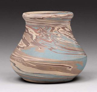 Niloak Pottery "Mission Swirl" 5.5"h Vase c1920s