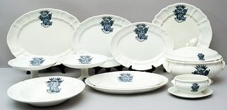 Antique Armorial Dinner Service, Ceramica Richard