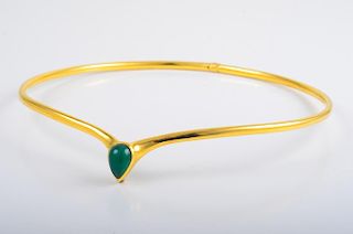 VCA Gold Emerald Necklace