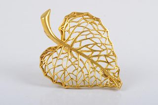 Cartier Open Gold Leaf Pin