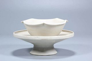 Ding Ware White Glaze Cup And Cup Stand