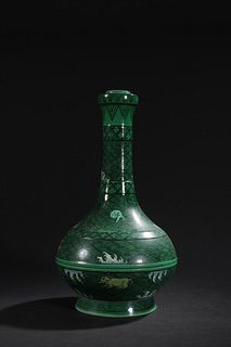 Green Glaze Beast Globular Vase