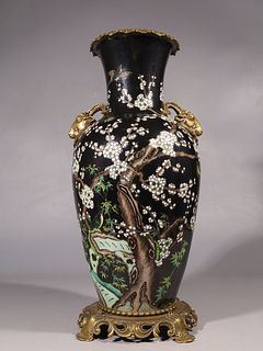 Black Ground And Wucai Glaze Flower And Bird Vase