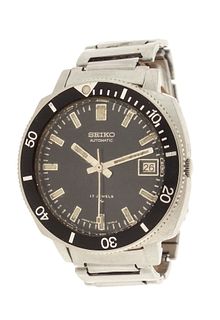 A Seiko ref. 7025 - 8099 divers automatic wrist watch