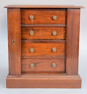Miniature mahogany four drawer lockside chest or jewelry cabinet. ht. 13 in.; wd. 12 in.; dp. 9 in.