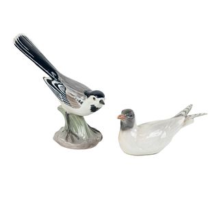(2) Group of 2 Denmark Porcelain Bird Figurines